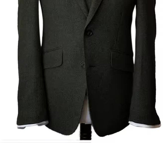 dark-green-checked-tweed-3-piece-suit detail
